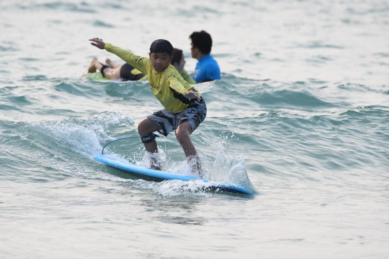 מלון Patong Baan Andaman Sea Surf מראה חיצוני תמונה